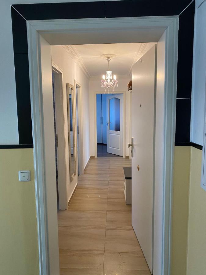 Geraeumige Und Schoene Wohnung Direkt In Der Luebecker Innenstadt Экстерьер фото